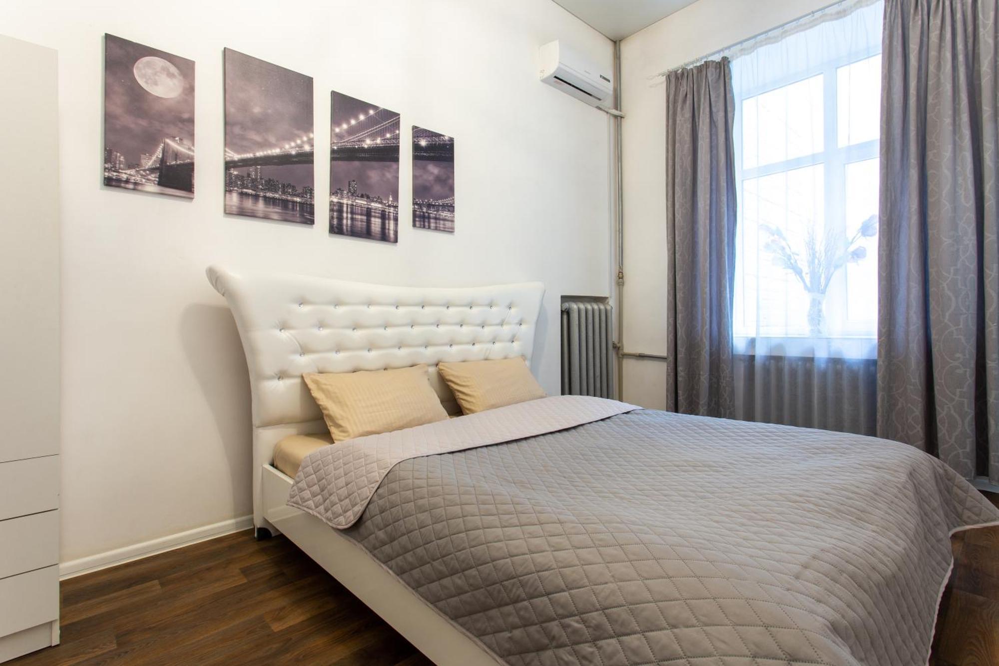 Pushkinskaya Street Apartment คาร์คิฟ ภายนอก รูปภาพ
