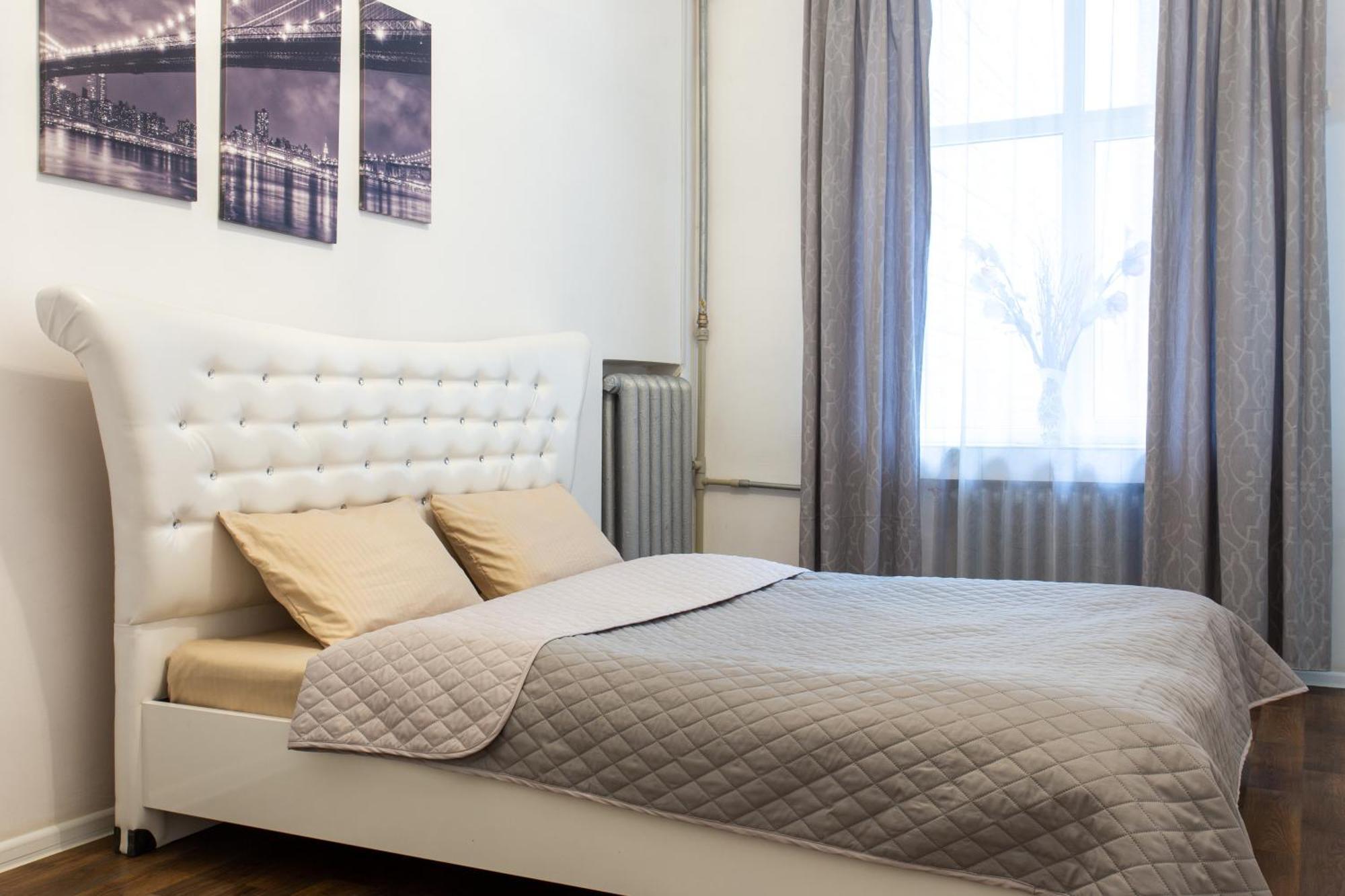 Pushkinskaya Street Apartment คาร์คิฟ ภายนอก รูปภาพ